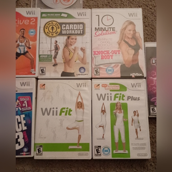 Nintendo Wii White Console & 10 Game Bundle PRE-OWNED - Picture 4 of 6